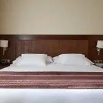 Отель De Aranda 4*