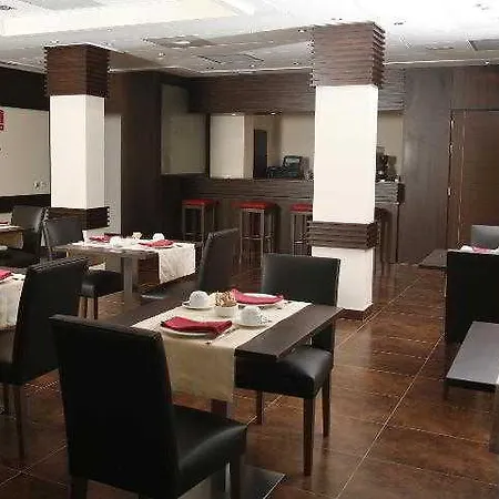 De Aranda Hotel 4*