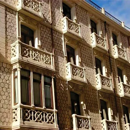 De Aranda 4*